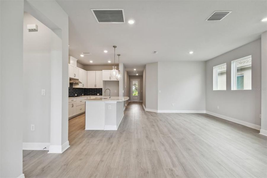 Kitchen & Dining Room