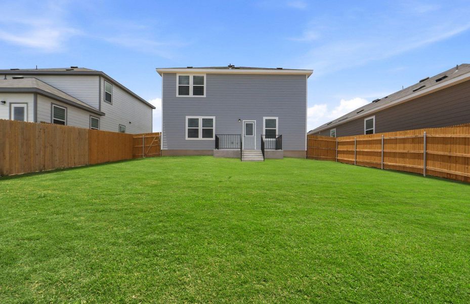 Exterior details and patio area of a home in Skyview, Belton (Image 20).