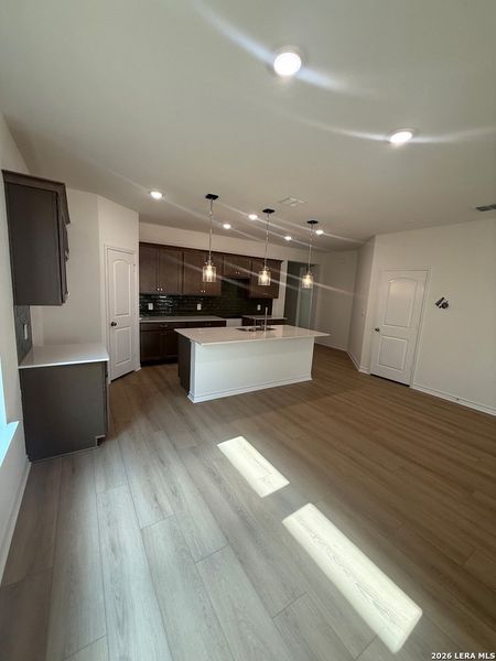 Spacious, unfurnished interior of a new home in Bison Ridge, San Antonio (Image 5). Spacious, unfurnished interior of a new home in Bison Ridge, San Antonio (Image 5).