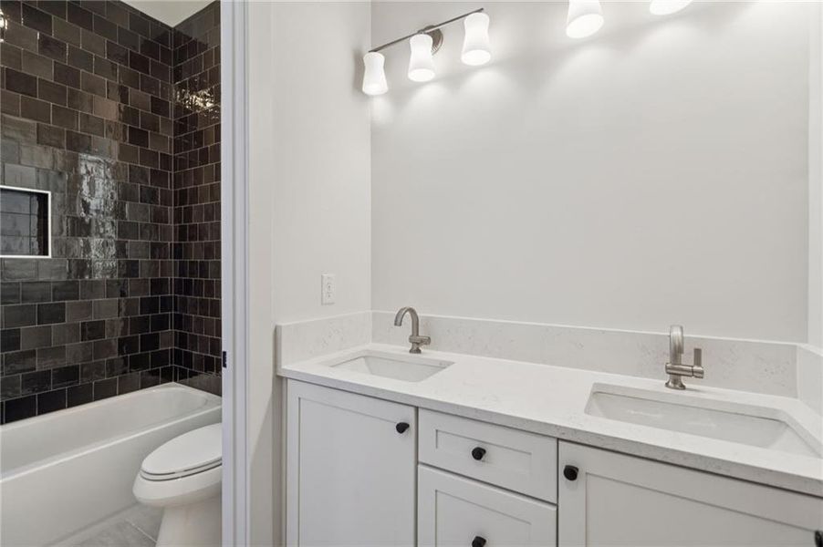 Image 27 of a home in .