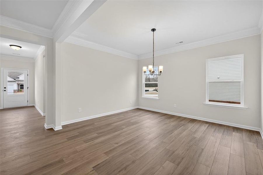 Spacious, unfurnished interior of a new home in Jones Ridge, Dallas (Image 20).