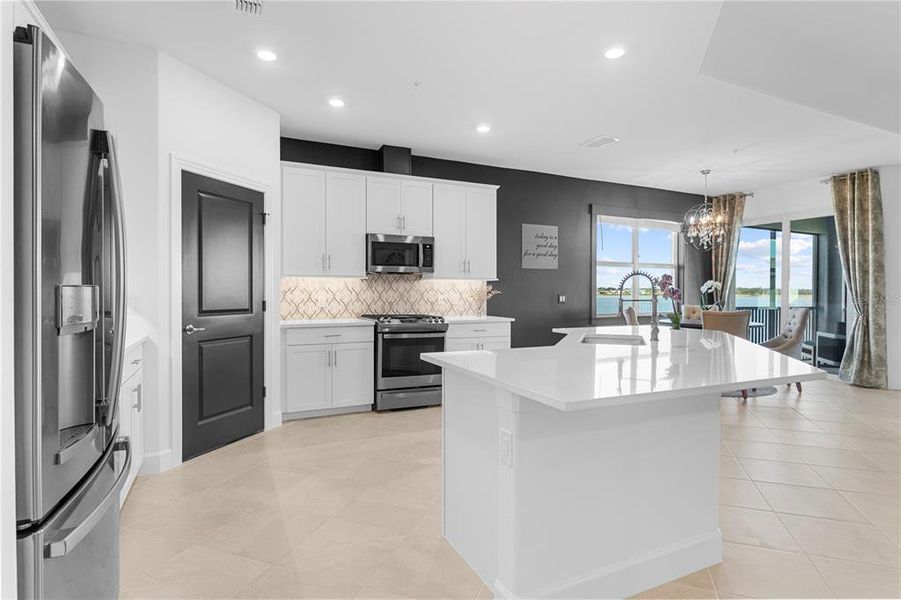 Furnished interior view inside a new home in , Punta Gorda (Image 30). Furnished interior view inside a new home in , Punta Gorda (Image 30).