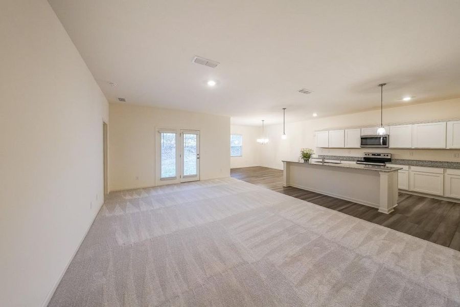 Spacious, unfurnished interior of a new home in , Villa Rica (Image 15).