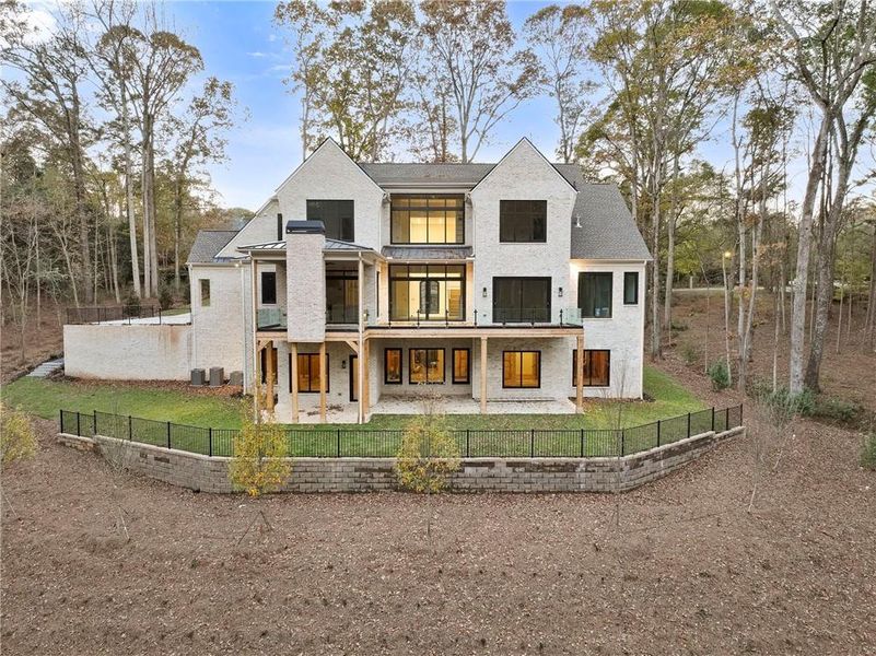 Image 22 of a home in .