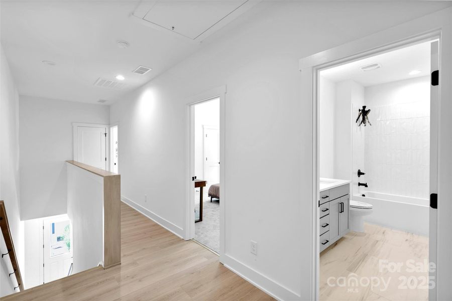 Image 30 of a home in .