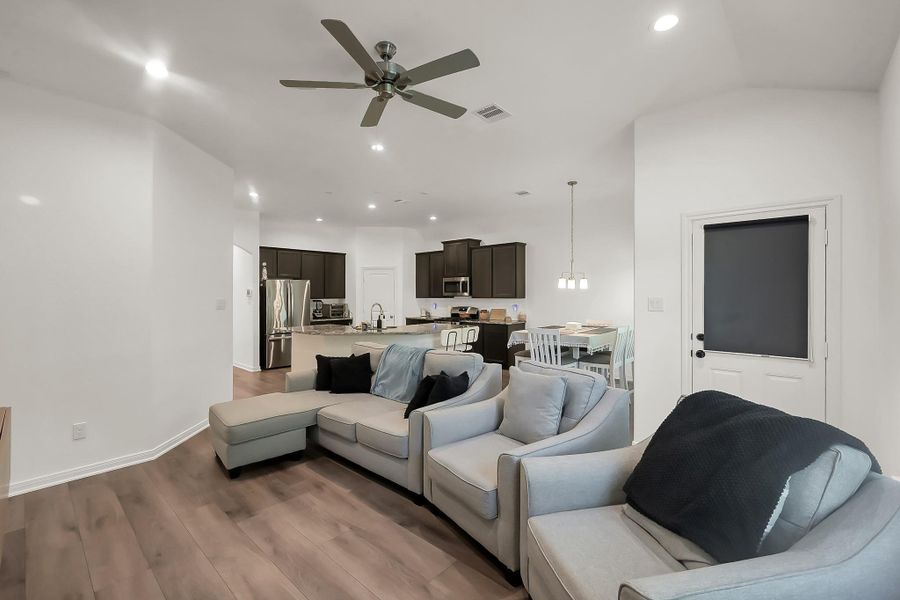 Furnished interior view inside a new home in Lexington Heights, Willis (Image 30).