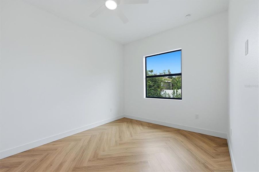 Spacious, unfurnished interior of a new home in , North Port (Image 38).