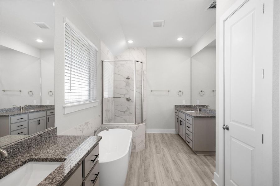 REPRESENTATIVE OF FLOOR PLAN ONLY REPRESENTATIVE OF FLOOR PLAN ONLY
