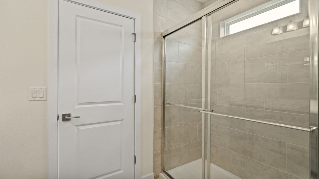 The Naples First Floor Primary with en suite bath in Quick Move-In Home at Willowbrook North by DRB Homes in Winter Haven, FL The Naples First Floor Primary with en suite bath in Quick Move-In Home at Willowbrook North by DRB Homes in Winter Haven, FL