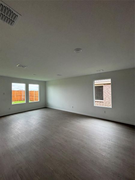 Spacious, unfurnished interior of a new home in Esperanza, Richmond (Image 19). Spacious, unfurnished interior of a new home in Esperanza, Richmond (Image 19).