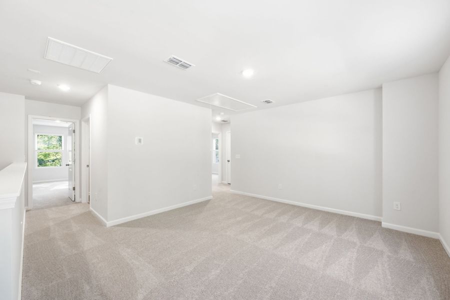 Spacious, unfurnished interior of a new home in Grand Arbor, Blythewood (Image 31). Spacious, unfurnished interior of a new home in Grand Arbor, Blythewood (Image 31).
