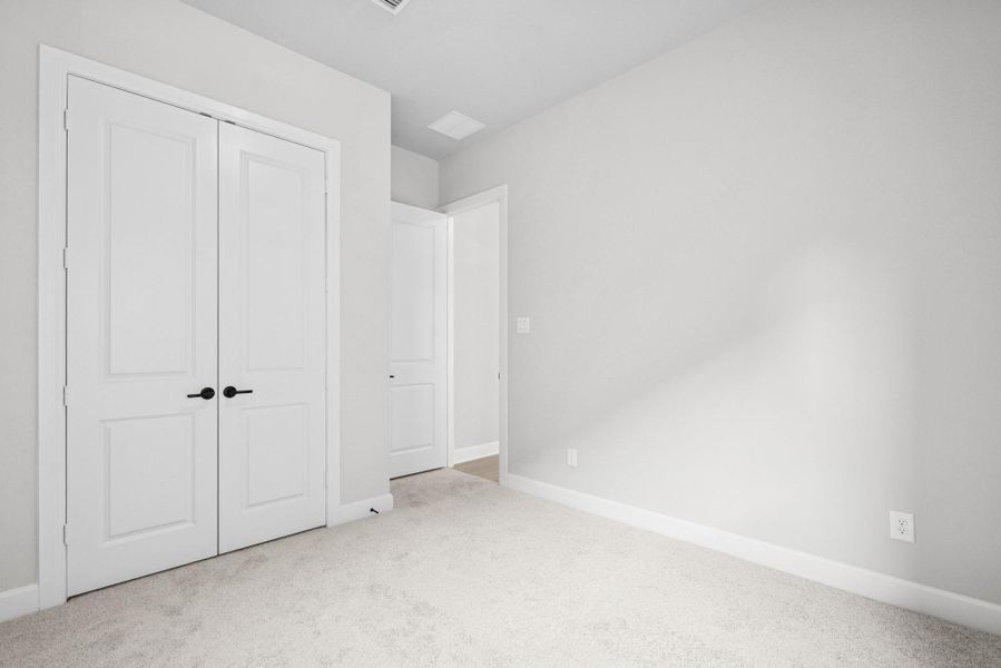 Spacious, unfurnished interior of a new home in Riceland 50’ Front Load Homesites, Mont Belvieu (Image 31). Spacious, unfurnished interior of a new home in Riceland 50’ Front Load Homesites, Mont Belvieu (Image 31).