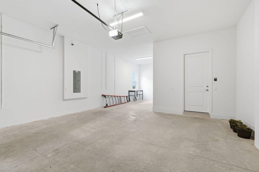 41-web-or-mls-10550_Northbrook_Cir_028