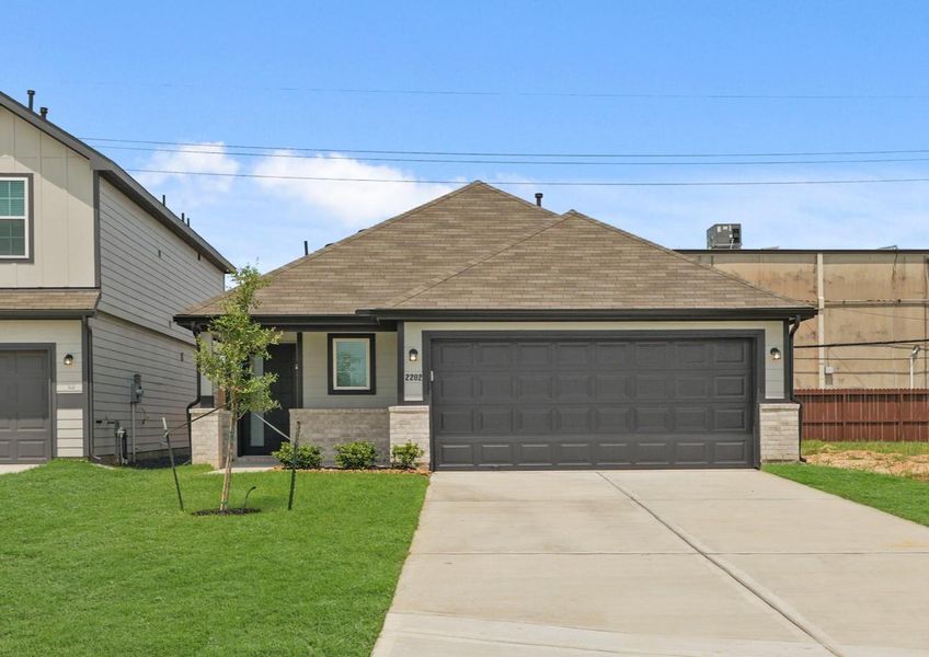 Image 21 of a home in Bammel Oaks.