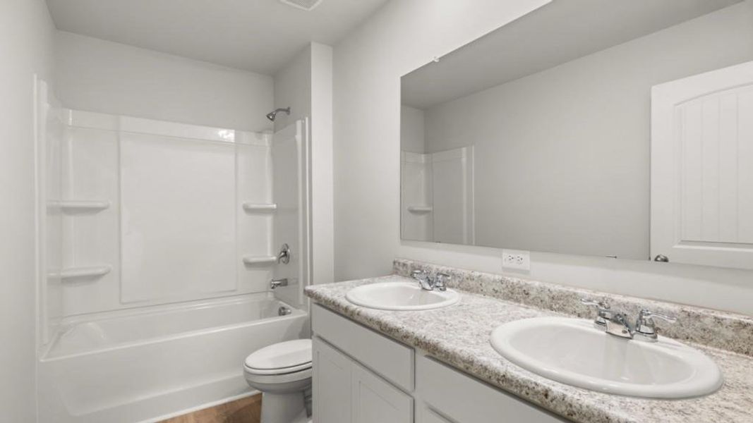 Image 34 of a home in Oakleigh Glen.