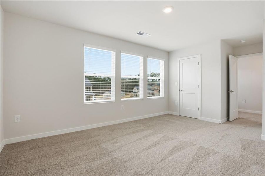 Spacious, unfurnished interior of a new home in Fern Dale, Fairburn (Image 12). Spacious, unfurnished interior of a new home in Fern Dale, Fairburn (Image 12).