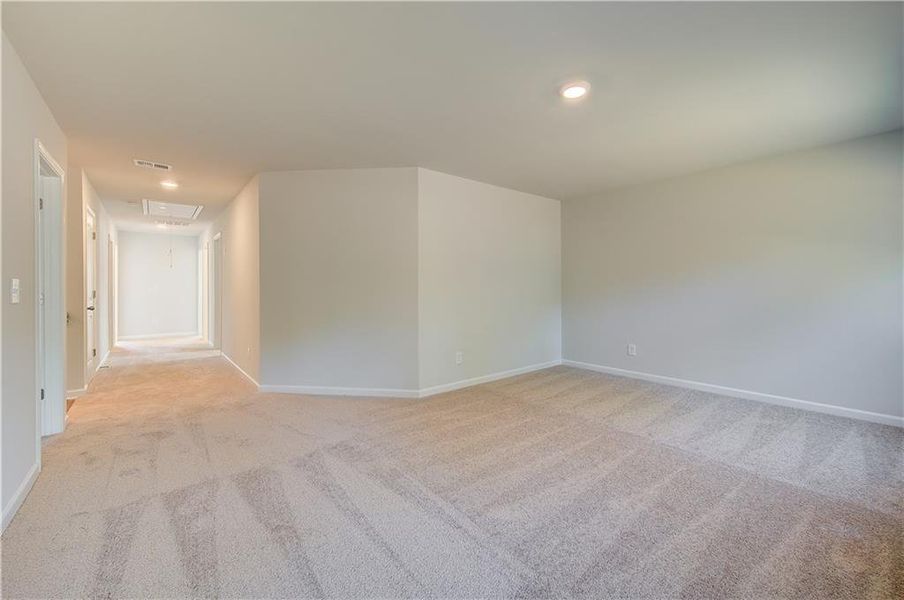 Spacious, unfurnished interior of a new home in Bowers Farm, McDonough (Image 20).