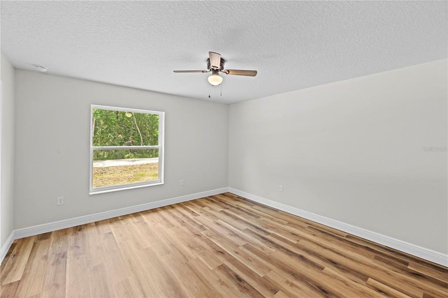 Spacious, unfurnished interior of a new home in , Brooksville (Image 28).