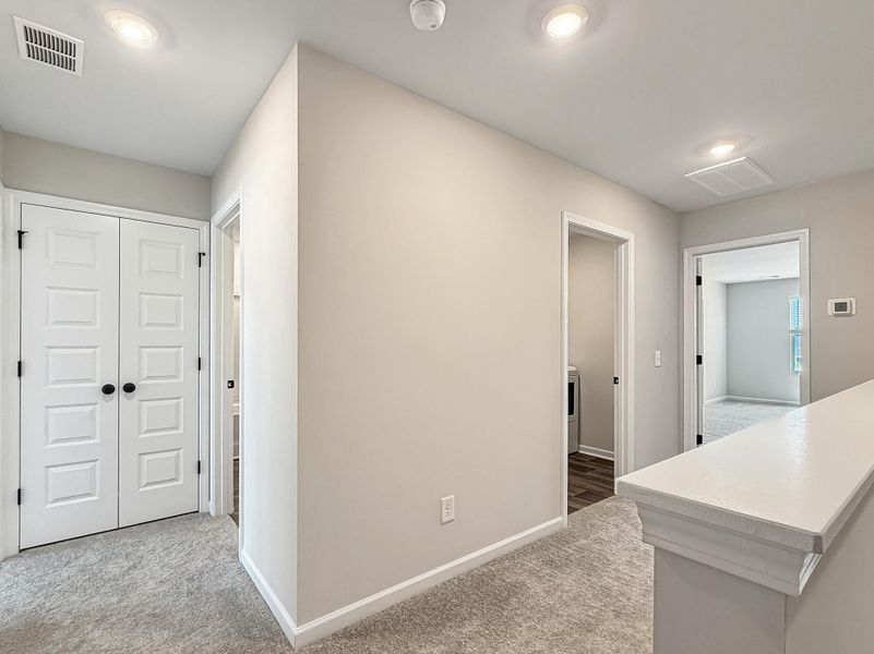 Spacious, unfurnished interior of a new home in , Summerville (Image 20).