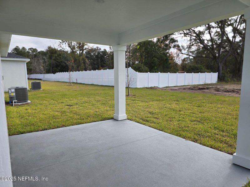Exterior details and patio area of a home in Azalea Creek, Jacksonville (Image 23).