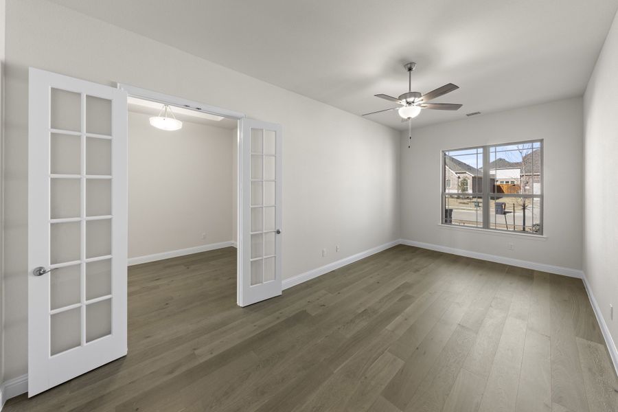 Spacious, unfurnished interior of a new home in Anna Town Square, Anna (Image 17). Spacious, unfurnished interior of a new home in Anna Town Square, Anna (Image 17).