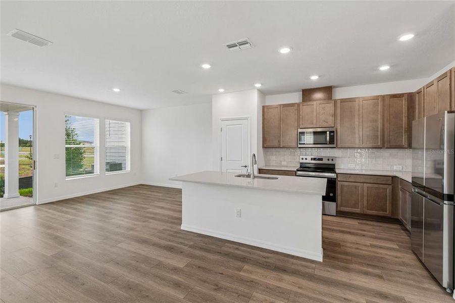 Furnished interior view inside a new home in Waterset Townhomes, Apollo Beach (Image 6). Furnished interior view inside a new home in Waterset Townhomes, Apollo Beach (Image 6).