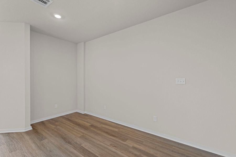 New Home in TAYLOR, TX.  - Slide 18