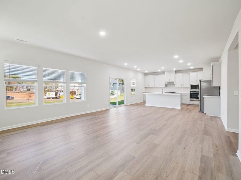 7-web-or-mls-Raleigh - Oak Manor - 508 B