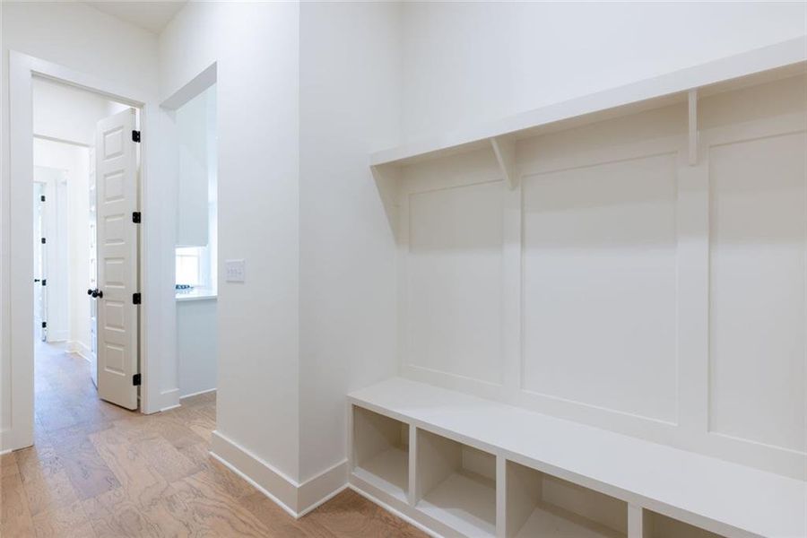 Spacious, unfurnished interior of a new home in , Gainesville (Image 38).