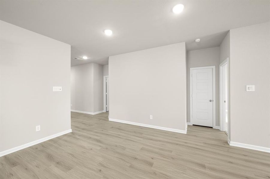 10928 Cacao- Dining-2