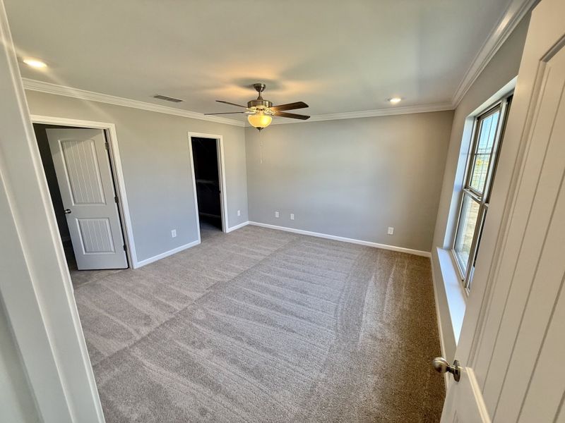 Spacious, unfurnished interior of a new home in Stonehenge, Manchester (Image 7).