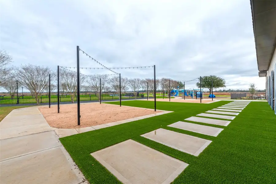 Image 32 of a home in Amira: Premier Collection.