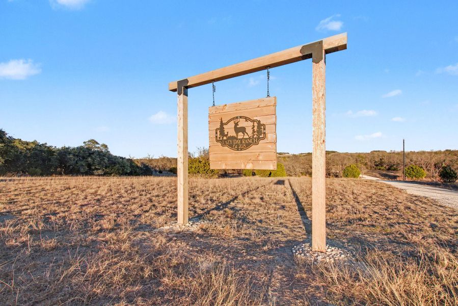 Image 33 of a home in .