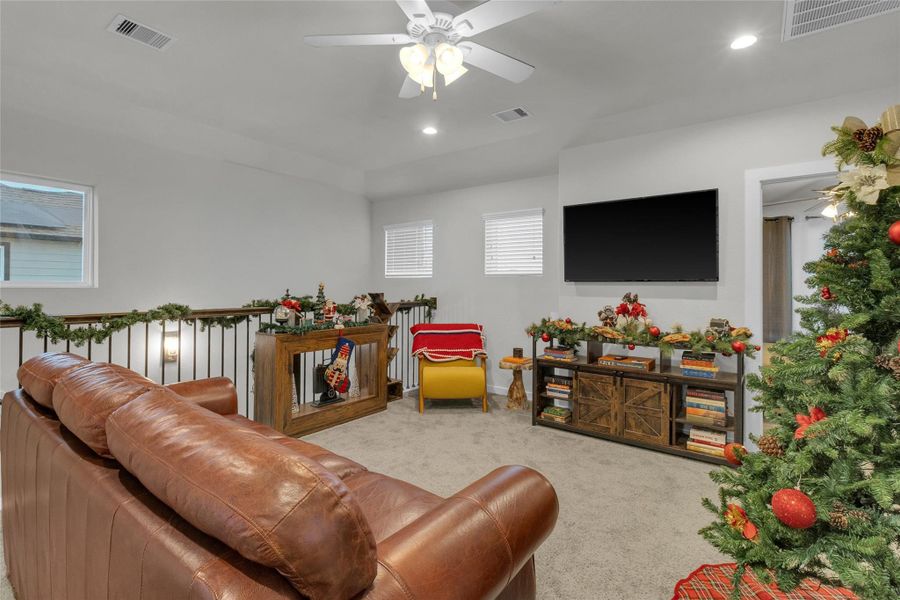 Furnished interior view inside a new home in Fairpark Village, Rosenberg (Image 18).