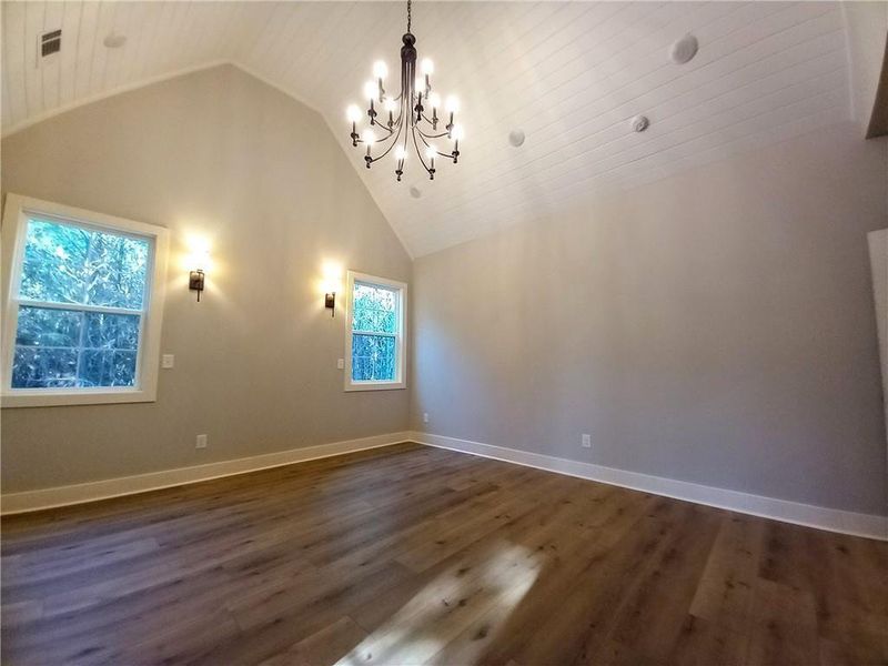 Spacious, unfurnished interior of a new home in , Temple (Image 54).
