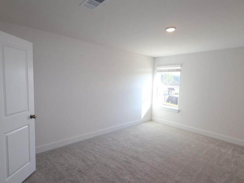 Spacious, unfurnished interior of a new home in Magnolia Ridge, Magnolia (Image 21).