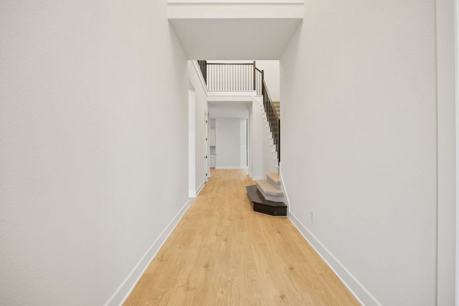 Spacious, unfurnished interior of a new home in The Grove Frisco, Frisco (Image 17).