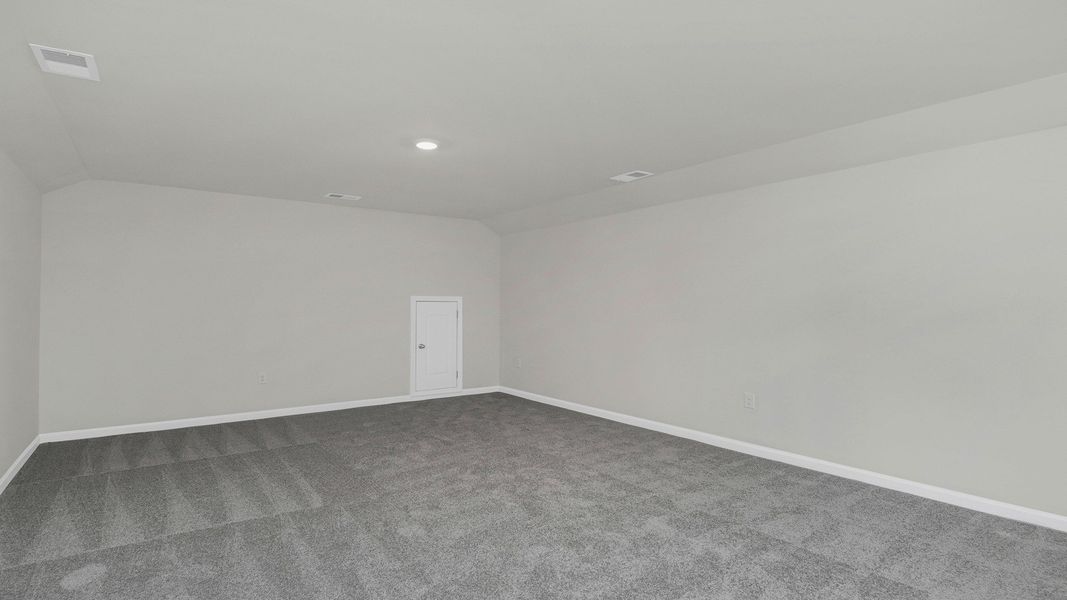 Spacious, unfurnished interior of a new home in Leatherstone, Blythewood (Image 33).