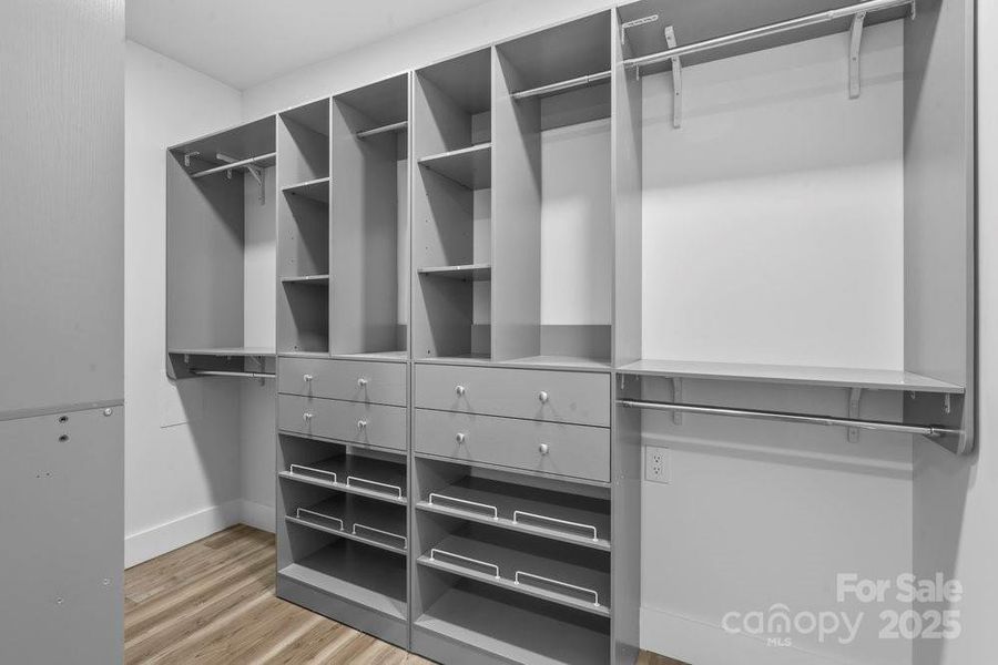 Image 30 of a home in .