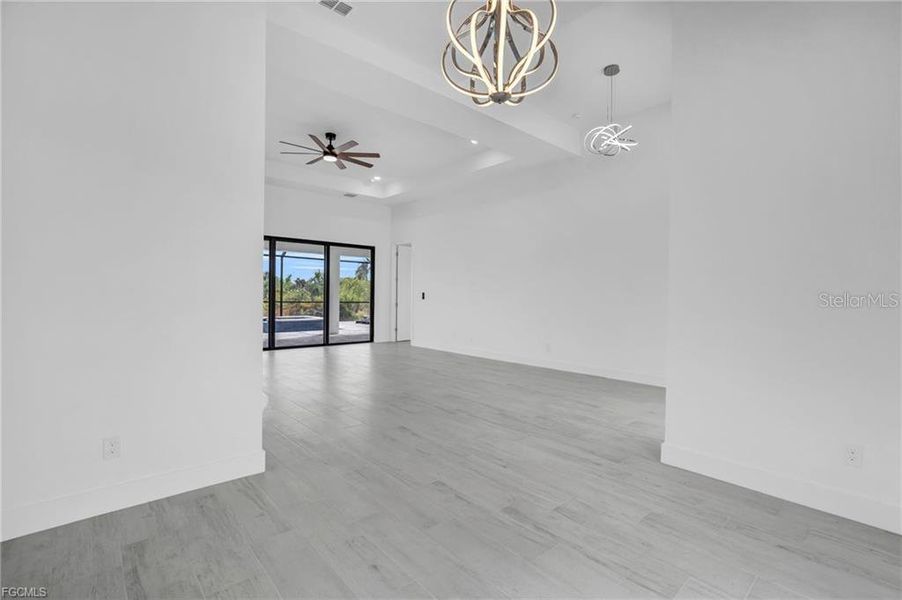 Spacious, unfurnished interior of a new home in , Port Charlotte (Image 12).