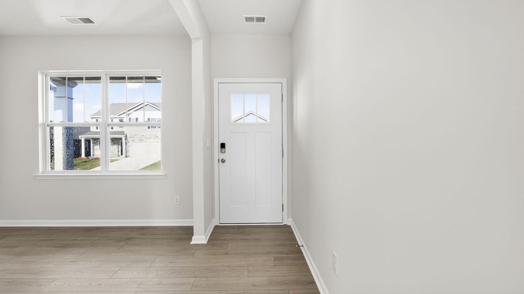 Spacious, unfurnished interior of a new home in Durbin Meadows Traditions, Fountain Inn (Image 15).