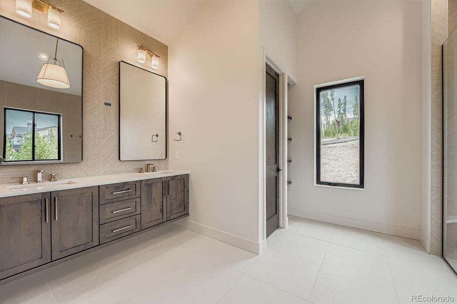 Furnished interior view inside a new home in , Tabernash (Image 7). Furnished interior view inside a new home in , Tabernash (Image 7).