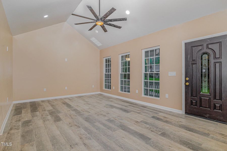 005_img_5254-edit_572