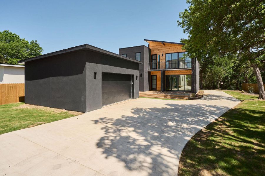 Front exterior of a new home in , Austin, TX, highlighting curb appeal (Image 25).