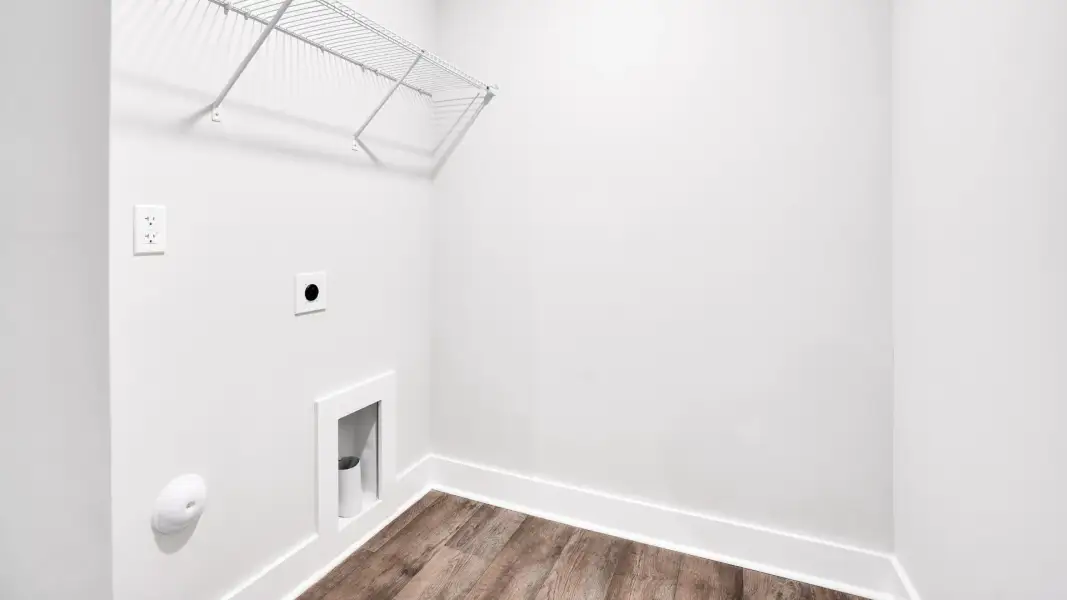 Spacious, unfurnished interior of a new home in Saltgrass Landing, Winnabow (Image 24).