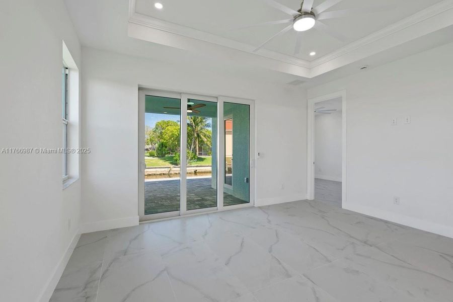 Spacious, unfurnished interior of a new home in , Cape Coral (Image 30). Spacious, unfurnished interior of a new home in , Cape Coral (Image 30).