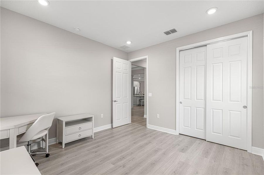 Spacious, unfurnished interior of a new home in , Ocala (Image 25). Spacious, unfurnished interior of a new home in , Ocala (Image 25).