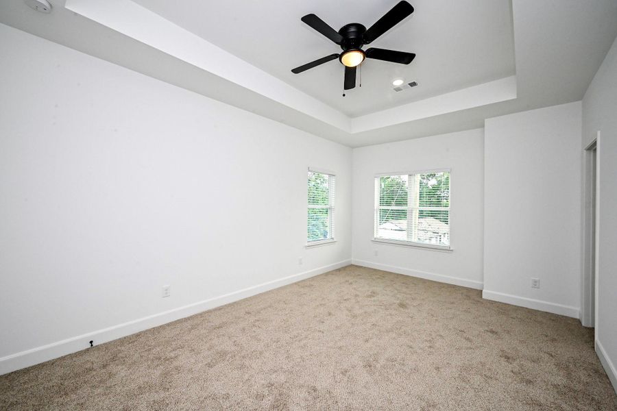 Image 6 of a home in . Image 6 of a home in .