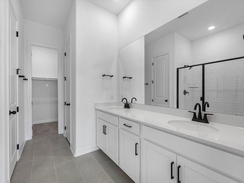Furnished interior view inside a new home in Wildrye, Waller (Image 8).