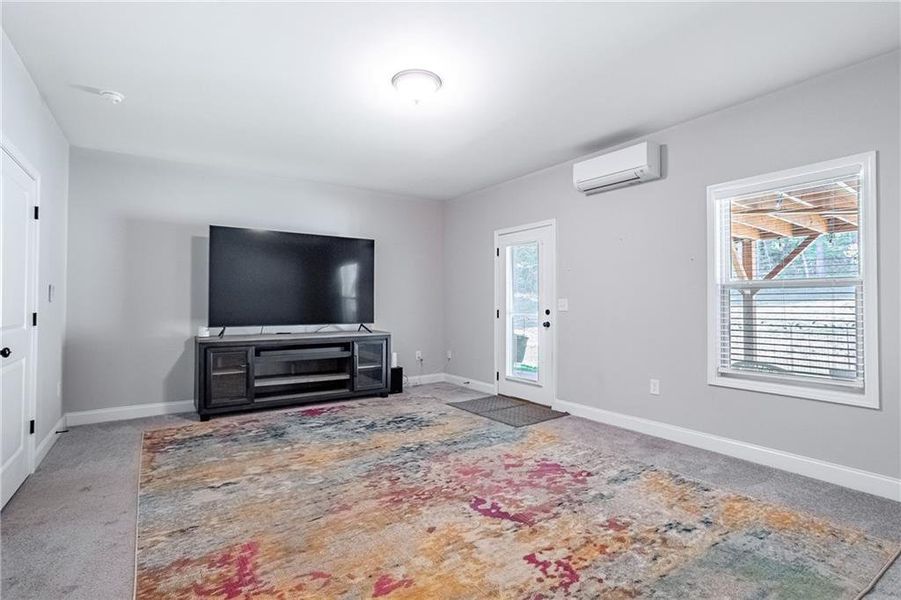Spacious, unfurnished interior of a new home in , Villa Rica (Image 25). Spacious, unfurnished interior of a new home in , Villa Rica (Image 25).